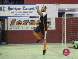 
<a style='margin-left: 5px;' class='btn btn-xs btn-social btn-facebook' href='https://www.facebook.com/sharer/sharer.php?u=https://www.boladovale.com.br/imgs/800-800-90/conteudo/fotos/1338/img3136.jpg' rel='popup' data-width='500' data-height='400'><i class='fa fa-facebook'></i>Compartilhar <span class='hidden-xs'>no Facebook</span>
</a> 
<a class='btn btn-default btn-xs' target='_blank' href='imgs/800-800-90/conteudo/fotos/1338/img3136.jpg'>
<span class='glyphicon glyphicon-cloud-download'></span> Salvar
</a> 
<span></span>