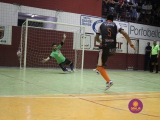 
<a style='margin-left: 5px;' class='btn btn-xs btn-social btn-facebook' href='https://www.facebook.com/sharer/sharer.php?u=https://www.boladovale.com.br/imgs/800-800-90/conteudo/fotos/1338/img3154.jpg' rel='popup' data-width='500' data-height='400'><i class='fa fa-facebook'></i>Compartilhar <span class='hidden-xs'>no Facebook</span>
</a> 
<a class='btn btn-default btn-xs' target='_blank' href='imgs/800-800-90/conteudo/fotos/1338/img3154.jpg'>
<span class='glyphicon glyphicon-cloud-download'></span> Salvar
</a> 
<span></span>