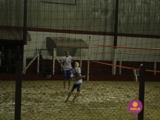 
<a style='margin-left: 5px;' class='btn btn-xs btn-social btn-facebook' href='https://www.facebook.com/sharer/sharer.php?u=https://www.boladovale.com.br/imgs/800-800-90/conteudo/fotos/1339/mg4357.jpg' rel='popup' data-width='500' data-height='400'><i class='fa fa-facebook'></i>Compartilhar <span class='hidden-xs'>no Facebook</span>
</a> 
<a class='btn btn-default btn-xs' target='_blank' href='imgs/800-800-90/conteudo/fotos/1339/mg4357.jpg'>
<span class='glyphicon glyphicon-cloud-download'></span> Salvar
</a> 
<span></span>
