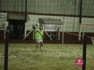 
<a style='margin-left: 5px;' class='btn btn-xs btn-social btn-facebook' href='https://www.facebook.com/sharer/sharer.php?u=https://www.boladovale.com.br/imgs/800-800-90/conteudo/fotos/1339/mg4377.jpg' rel='popup' data-width='500' data-height='400'><i class='fa fa-facebook'></i>Compartilhar <span class='hidden-xs'>no Facebook</span>
</a> 
<a class='btn btn-default btn-xs' target='_blank' href='imgs/800-800-90/conteudo/fotos/1339/mg4377.jpg'>
<span class='glyphicon glyphicon-cloud-download'></span> Salvar
</a> 
<span></span>