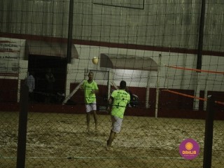 
<a style='margin-left: 5px;' class='btn btn-xs btn-social btn-facebook' href='https://www.facebook.com/sharer/sharer.php?u=https://www.boladovale.com.br/imgs/800-800-90/conteudo/fotos/1339/mg4385.jpg' rel='popup' data-width='500' data-height='400'><i class='fa fa-facebook'></i>Compartilhar <span class='hidden-xs'>no Facebook</span>
</a> 
<a class='btn btn-default btn-xs' target='_blank' href='imgs/800-800-90/conteudo/fotos/1339/mg4385.jpg'>
<span class='glyphicon glyphicon-cloud-download'></span> Salvar
</a> 
<span></span>