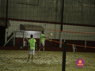 
<a style='margin-left: 5px;' class='btn btn-xs btn-social btn-facebook' href='https://www.facebook.com/sharer/sharer.php?u=https://www.boladovale.com.br/imgs/800-800-90/conteudo/fotos/1339/mg4387.jpg' rel='popup' data-width='500' data-height='400'><i class='fa fa-facebook'></i>Compartilhar <span class='hidden-xs'>no Facebook</span>
</a> 
<a class='btn btn-default btn-xs' target='_blank' href='imgs/800-800-90/conteudo/fotos/1339/mg4387.jpg'>
<span class='glyphicon glyphicon-cloud-download'></span> Salvar
</a> 
<span></span>