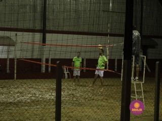 
<a style='margin-left: 5px;' class='btn btn-xs btn-social btn-facebook' href='https://www.facebook.com/sharer/sharer.php?u=https://www.boladovale.com.br/imgs/800-800-90/conteudo/fotos/1339/mg4398.jpg' rel='popup' data-width='500' data-height='400'><i class='fa fa-facebook'></i>Compartilhar <span class='hidden-xs'>no Facebook</span>
</a> 
<a class='btn btn-default btn-xs' target='_blank' href='imgs/800-800-90/conteudo/fotos/1339/mg4398.jpg'>
<span class='glyphicon glyphicon-cloud-download'></span> Salvar
</a> 
<span></span>