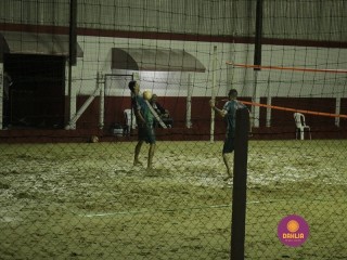 
<a style='margin-left: 5px;' class='btn btn-xs btn-social btn-facebook' href='https://www.facebook.com/sharer/sharer.php?u=https://www.boladovale.com.br/imgs/800-800-90/conteudo/fotos/1339/mg4436.jpg' rel='popup' data-width='500' data-height='400'><i class='fa fa-facebook'></i>Compartilhar <span class='hidden-xs'>no Facebook</span>
</a> 
<a class='btn btn-default btn-xs' target='_blank' href='imgs/800-800-90/conteudo/fotos/1339/mg4436.jpg'>
<span class='glyphicon glyphicon-cloud-download'></span> Salvar
</a> 
<span></span>