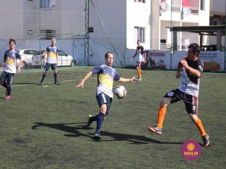 
<a style='margin-left: 5px;' class='btn btn-xs btn-social btn-facebook' href='https://www.facebook.com/sharer/sharer.php?u=https://www.boladovale.com.br/imgs/800-800-90/conteudo/fotos/1340/img5425-2.jpg' rel='popup' data-width='500' data-height='400'><i class='fa fa-facebook'></i>Compartilhar <span class='hidden-xs'>no Facebook</span>
</a> 
<a class='btn btn-default btn-xs' target='_blank' href='imgs/800-800-90/conteudo/fotos/1340/img5425-2.jpg'>
<span class='glyphicon glyphicon-cloud-download'></span> Salvar
</a> 
<span></span>