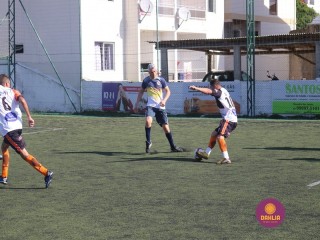 
<a style='margin-left: 5px;' class='btn btn-xs btn-social btn-facebook' href='https://www.facebook.com/sharer/sharer.php?u=https://www.boladovale.com.br/imgs/800-800-90/conteudo/fotos/1340/img5433-2.jpg' rel='popup' data-width='500' data-height='400'><i class='fa fa-facebook'></i>Compartilhar <span class='hidden-xs'>no Facebook</span>
</a> 
<a class='btn btn-default btn-xs' target='_blank' href='imgs/800-800-90/conteudo/fotos/1340/img5433-2.jpg'>
<span class='glyphicon glyphicon-cloud-download'></span> Salvar
</a> 
<span></span>