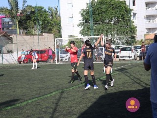 
<a style='margin-left: 5px;' class='btn btn-xs btn-social btn-facebook' href='https://www.facebook.com/sharer/sharer.php?u=https://www.boladovale.com.br/imgs/800-800-90/conteudo/fotos/1340/img5509-2.jpg' rel='popup' data-width='500' data-height='400'><i class='fa fa-facebook'></i>Compartilhar <span class='hidden-xs'>no Facebook</span>
</a> 
<a class='btn btn-default btn-xs' target='_blank' href='imgs/800-800-90/conteudo/fotos/1340/img5509-2.jpg'>
<span class='glyphicon glyphicon-cloud-download'></span> Salvar
</a> 
<span></span>