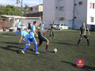 
<a style='margin-left: 5px;' class='btn btn-xs btn-social btn-facebook' href='https://www.facebook.com/sharer/sharer.php?u=https://www.boladovale.com.br/imgs/800-800-90/conteudo/fotos/1340/img5535-2.jpg' rel='popup' data-width='500' data-height='400'><i class='fa fa-facebook'></i>Compartilhar <span class='hidden-xs'>no Facebook</span>
</a> 
<a class='btn btn-default btn-xs' target='_blank' href='imgs/800-800-90/conteudo/fotos/1340/img5535-2.jpg'>
<span class='glyphicon glyphicon-cloud-download'></span> Salvar
</a> 
<span></span>