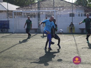 
<a style='margin-left: 5px;' class='btn btn-xs btn-social btn-facebook' href='https://www.facebook.com/sharer/sharer.php?u=https://www.boladovale.com.br/imgs/800-800-90/conteudo/fotos/1340/img5539-2.jpg' rel='popup' data-width='500' data-height='400'><i class='fa fa-facebook'></i>Compartilhar <span class='hidden-xs'>no Facebook</span>
</a> 
<a class='btn btn-default btn-xs' target='_blank' href='imgs/800-800-90/conteudo/fotos/1340/img5539-2.jpg'>
<span class='glyphicon glyphicon-cloud-download'></span> Salvar
</a> 
<span></span>