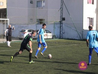 
<a style='margin-left: 5px;' class='btn btn-xs btn-social btn-facebook' href='https://www.facebook.com/sharer/sharer.php?u=https://www.boladovale.com.br/imgs/800-800-90/conteudo/fotos/1340/img5549-2.jpg' rel='popup' data-width='500' data-height='400'><i class='fa fa-facebook'></i>Compartilhar <span class='hidden-xs'>no Facebook</span>
</a> 
<a class='btn btn-default btn-xs' target='_blank' href='imgs/800-800-90/conteudo/fotos/1340/img5549-2.jpg'>
<span class='glyphicon glyphicon-cloud-download'></span> Salvar
</a> 
<span></span>