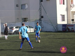 
<a style='margin-left: 5px;' class='btn btn-xs btn-social btn-facebook' href='https://www.facebook.com/sharer/sharer.php?u=https://www.boladovale.com.br/imgs/800-800-90/conteudo/fotos/1340/img5550-2.jpg' rel='popup' data-width='500' data-height='400'><i class='fa fa-facebook'></i>Compartilhar <span class='hidden-xs'>no Facebook</span>
</a> 
<a class='btn btn-default btn-xs' target='_blank' href='imgs/800-800-90/conteudo/fotos/1340/img5550-2.jpg'>
<span class='glyphicon glyphicon-cloud-download'></span> Salvar
</a> 
<span></span>