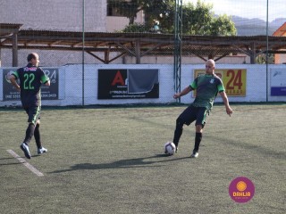 
<a style='margin-left: 5px;' class='btn btn-xs btn-social btn-facebook' href='https://www.facebook.com/sharer/sharer.php?u=https://www.boladovale.com.br/imgs/800-800-90/conteudo/fotos/1340/img5564-2.jpg' rel='popup' data-width='500' data-height='400'><i class='fa fa-facebook'></i>Compartilhar <span class='hidden-xs'>no Facebook</span>
</a> 
<a class='btn btn-default btn-xs' target='_blank' href='imgs/800-800-90/conteudo/fotos/1340/img5564-2.jpg'>
<span class='glyphicon glyphicon-cloud-download'></span> Salvar
</a> 
<span></span>