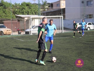
<a style='margin-left: 5px;' class='btn btn-xs btn-social btn-facebook' href='https://www.facebook.com/sharer/sharer.php?u=https://www.boladovale.com.br/imgs/800-800-90/conteudo/fotos/1340/img5573-2.jpg' rel='popup' data-width='500' data-height='400'><i class='fa fa-facebook'></i>Compartilhar <span class='hidden-xs'>no Facebook</span>
</a> 
<a class='btn btn-default btn-xs' target='_blank' href='imgs/800-800-90/conteudo/fotos/1340/img5573-2.jpg'>
<span class='glyphicon glyphicon-cloud-download'></span> Salvar
</a> 
<span></span>