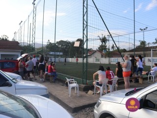 
<a style='margin-left: 5px;' class='btn btn-xs btn-social btn-facebook' href='https://www.facebook.com/sharer/sharer.php?u=https://www.boladovale.com.br/imgs/800-800-90/conteudo/fotos/1340/img5603-2.jpg' rel='popup' data-width='500' data-height='400'><i class='fa fa-facebook'></i>Compartilhar <span class='hidden-xs'>no Facebook</span>
</a> 
<a class='btn btn-default btn-xs' target='_blank' href='imgs/800-800-90/conteudo/fotos/1340/img5603-2.jpg'>
<span class='glyphicon glyphicon-cloud-download'></span> Salvar
</a> 
<span></span>