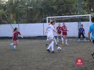 
<a style='margin-left: 5px;' class='btn btn-xs btn-social btn-facebook' href='https://www.facebook.com/sharer/sharer.php?u=https://www.boladovale.com.br/imgs/800-800-90/conteudo/fotos/1340/img5623-2.jpg' rel='popup' data-width='500' data-height='400'><i class='fa fa-facebook'></i>Compartilhar <span class='hidden-xs'>no Facebook</span>
</a> 
<a class='btn btn-default btn-xs' target='_blank' href='imgs/800-800-90/conteudo/fotos/1340/img5623-2.jpg'>
<span class='glyphicon glyphicon-cloud-download'></span> Salvar
</a> 
<span></span>
