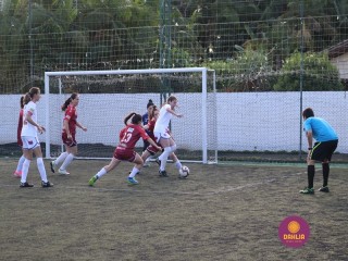 
<a style='margin-left: 5px;' class='btn btn-xs btn-social btn-facebook' href='https://www.facebook.com/sharer/sharer.php?u=https://www.boladovale.com.br/imgs/800-800-90/conteudo/fotos/1340/img5642-2.jpg' rel='popup' data-width='500' data-height='400'><i class='fa fa-facebook'></i>Compartilhar <span class='hidden-xs'>no Facebook</span>
</a> 
<a class='btn btn-default btn-xs' target='_blank' href='imgs/800-800-90/conteudo/fotos/1340/img5642-2.jpg'>
<span class='glyphicon glyphicon-cloud-download'></span> Salvar
</a> 
<span></span>