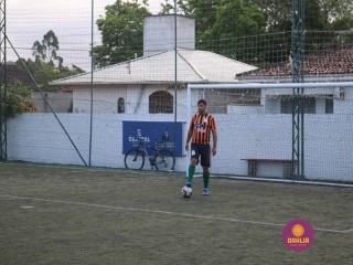 
<a style='margin-left: 5px;' class='btn btn-xs btn-social btn-facebook' href='https://www.facebook.com/sharer/sharer.php?u=https://www.boladovale.com.br/imgs/800-800-90/conteudo/fotos/1340/img5695-2.jpg' rel='popup' data-width='500' data-height='400'><i class='fa fa-facebook'></i>Compartilhar <span class='hidden-xs'>no Facebook</span>
</a> 
<a class='btn btn-default btn-xs' target='_blank' href='imgs/800-800-90/conteudo/fotos/1340/img5695-2.jpg'>
<span class='glyphicon glyphicon-cloud-download'></span> Salvar
</a> 
<span></span>