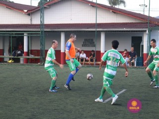 
<a style='margin-left: 5px;' class='btn btn-xs btn-social btn-facebook' href='https://www.facebook.com/sharer/sharer.php?u=https://www.boladovale.com.br/imgs/800-800-90/conteudo/fotos/1340/img5716-2.jpg' rel='popup' data-width='500' data-height='400'><i class='fa fa-facebook'></i>Compartilhar <span class='hidden-xs'>no Facebook</span>
</a> 
<a class='btn btn-default btn-xs' target='_blank' href='imgs/800-800-90/conteudo/fotos/1340/img5716-2.jpg'>
<span class='glyphicon glyphicon-cloud-download'></span> Salvar
</a> 
<span></span>