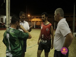 
<a style='margin-left: 5px;' class='btn btn-xs btn-social btn-facebook' href='https://www.facebook.com/sharer/sharer.php?u=https://www.boladovale.com.br/imgs/800-800-90/conteudo/fotos/1341/mg5843.jpg' rel='popup' data-width='500' data-height='400'><i class='fa fa-facebook'></i>Compartilhar <span class='hidden-xs'>no Facebook</span>
</a> 
<a class='btn btn-default btn-xs' target='_blank' href='imgs/800-800-90/conteudo/fotos/1341/mg5843.jpg'>
<span class='glyphicon glyphicon-cloud-download'></span> Salvar
</a> 
<span></span>