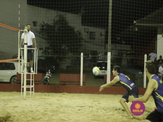 
<a style='margin-left: 5px;' class='btn btn-xs btn-social btn-facebook' href='https://www.facebook.com/sharer/sharer.php?u=https://www.boladovale.com.br/imgs/800-800-90/conteudo/fotos/1342/mg5988.jpg' rel='popup' data-width='500' data-height='400'><i class='fa fa-facebook'></i>Compartilhar <span class='hidden-xs'>no Facebook</span>
</a> 
<a class='btn btn-default btn-xs' target='_blank' href='imgs/800-800-90/conteudo/fotos/1342/mg5988.jpg'>
<span class='glyphicon glyphicon-cloud-download'></span> Salvar
</a> 
<span></span>
