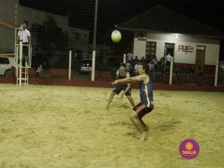 
<a style='margin-left: 5px;' class='btn btn-xs btn-social btn-facebook' href='https://www.facebook.com/sharer/sharer.php?u=https://www.boladovale.com.br/imgs/800-800-90/conteudo/fotos/1342/mg5991.jpg' rel='popup' data-width='500' data-height='400'><i class='fa fa-facebook'></i>Compartilhar <span class='hidden-xs'>no Facebook</span>
</a> 
<a class='btn btn-default btn-xs' target='_blank' href='imgs/800-800-90/conteudo/fotos/1342/mg5991.jpg'>
<span class='glyphicon glyphicon-cloud-download'></span> Salvar
</a> 
<span></span>