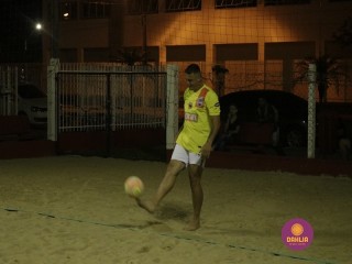 
<a style='margin-left: 5px;' class='btn btn-xs btn-social btn-facebook' href='https://www.facebook.com/sharer/sharer.php?u=https://www.boladovale.com.br/imgs/800-800-90/conteudo/fotos/1343/mg6003.jpg' rel='popup' data-width='500' data-height='400'><i class='fa fa-facebook'></i>Compartilhar <span class='hidden-xs'>no Facebook</span>
</a> 
<a class='btn btn-default btn-xs' target='_blank' href='imgs/800-800-90/conteudo/fotos/1343/mg6003.jpg'>
<span class='glyphicon glyphicon-cloud-download'></span> Salvar
</a> 
<span></span>
