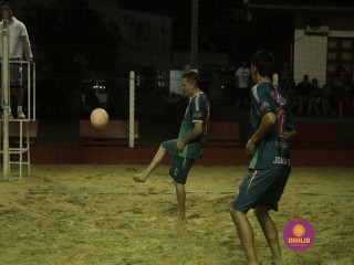 
<a style='margin-left: 5px;' class='btn btn-xs btn-social btn-facebook' href='https://www.facebook.com/sharer/sharer.php?u=https://www.boladovale.com.br/imgs/800-800-90/conteudo/fotos/1343/mg6062.jpg' rel='popup' data-width='500' data-height='400'><i class='fa fa-facebook'></i>Compartilhar <span class='hidden-xs'>no Facebook</span>
</a> 
<a class='btn btn-default btn-xs' target='_blank' href='imgs/800-800-90/conteudo/fotos/1343/mg6062.jpg'>
<span class='glyphicon glyphicon-cloud-download'></span> Salvar
</a> 
<span></span>