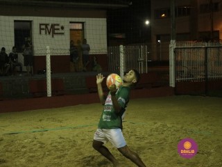 
<a style='margin-left: 5px;' class='btn btn-xs btn-social btn-facebook' href='https://www.facebook.com/sharer/sharer.php?u=https://www.boladovale.com.br/imgs/800-800-90/conteudo/fotos/1343/mg6070.jpg' rel='popup' data-width='500' data-height='400'><i class='fa fa-facebook'></i>Compartilhar <span class='hidden-xs'>no Facebook</span>
</a> 
<a class='btn btn-default btn-xs' target='_blank' href='imgs/800-800-90/conteudo/fotos/1343/mg6070.jpg'>
<span class='glyphicon glyphicon-cloud-download'></span> Salvar
</a> 
<span></span>