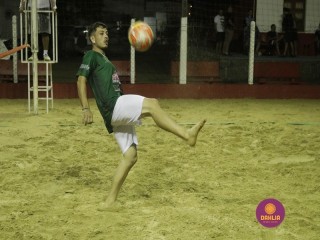 
<a style='margin-left: 5px;' class='btn btn-xs btn-social btn-facebook' href='https://www.facebook.com/sharer/sharer.php?u=https://www.boladovale.com.br/imgs/800-800-90/conteudo/fotos/1343/mg6084.jpg' rel='popup' data-width='500' data-height='400'><i class='fa fa-facebook'></i>Compartilhar <span class='hidden-xs'>no Facebook</span>
</a> 
<a class='btn btn-default btn-xs' target='_blank' href='imgs/800-800-90/conteudo/fotos/1343/mg6084.jpg'>
<span class='glyphicon glyphicon-cloud-download'></span> Salvar
</a> 
<span></span>