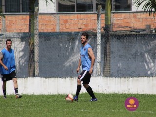 
<a style='margin-left: 5px;' class='btn btn-xs btn-social btn-facebook' href='https://www.facebook.com/sharer/sharer.php?u=https://www.boladovale.com.br/imgs/800-800-90/conteudo/fotos/1344/img4479.jpg' rel='popup' data-width='500' data-height='400'><i class='fa fa-facebook'></i>Compartilhar <span class='hidden-xs'>no Facebook</span>
</a> 
<a class='btn btn-default btn-xs' target='_blank' href='imgs/800-800-90/conteudo/fotos/1344/img4479.jpg'>
<span class='glyphicon glyphicon-cloud-download'></span> Salvar
</a> 
<span></span>