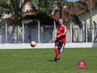 
<a style='margin-left: 5px;' class='btn btn-xs btn-social btn-facebook' href='https://www.facebook.com/sharer/sharer.php?u=https://www.boladovale.com.br/imgs/800-800-90/conteudo/fotos/1344/img4497.jpg' rel='popup' data-width='500' data-height='400'><i class='fa fa-facebook'></i>Compartilhar <span class='hidden-xs'>no Facebook</span>
</a> 
<a class='btn btn-default btn-xs' target='_blank' href='imgs/800-800-90/conteudo/fotos/1344/img4497.jpg'>
<span class='glyphicon glyphicon-cloud-download'></span> Salvar
</a> 
<span></span>