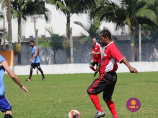 
<a style='margin-left: 5px;' class='btn btn-xs btn-social btn-facebook' href='https://www.facebook.com/sharer/sharer.php?u=https://www.boladovale.com.br/imgs/800-800-90/conteudo/fotos/1344/img4498.jpg' rel='popup' data-width='500' data-height='400'><i class='fa fa-facebook'></i>Compartilhar <span class='hidden-xs'>no Facebook</span>
</a> 
<a class='btn btn-default btn-xs' target='_blank' href='imgs/800-800-90/conteudo/fotos/1344/img4498.jpg'>
<span class='glyphicon glyphicon-cloud-download'></span> Salvar
</a> 
<span></span>