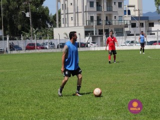 
<a style='margin-left: 5px;' class='btn btn-xs btn-social btn-facebook' href='https://www.facebook.com/sharer/sharer.php?u=https://www.boladovale.com.br/imgs/800-800-90/conteudo/fotos/1344/img4519.jpg' rel='popup' data-width='500' data-height='400'><i class='fa fa-facebook'></i>Compartilhar <span class='hidden-xs'>no Facebook</span>
</a> 
<a class='btn btn-default btn-xs' target='_blank' href='imgs/800-800-90/conteudo/fotos/1344/img4519.jpg'>
<span class='glyphicon glyphicon-cloud-download'></span> Salvar
</a> 
<span></span>