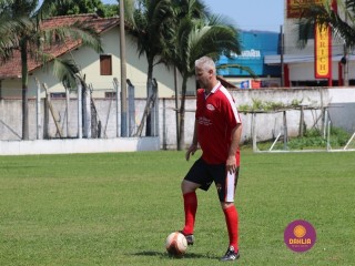 
<a style='margin-left: 5px;' class='btn btn-xs btn-social btn-facebook' href='https://www.facebook.com/sharer/sharer.php?u=https://www.boladovale.com.br/imgs/800-800-90/conteudo/fotos/1344/img4553.jpg' rel='popup' data-width='500' data-height='400'><i class='fa fa-facebook'></i>Compartilhar <span class='hidden-xs'>no Facebook</span>
</a> 
<a class='btn btn-default btn-xs' target='_blank' href='imgs/800-800-90/conteudo/fotos/1344/img4553.jpg'>
<span class='glyphicon glyphicon-cloud-download'></span> Salvar
</a> 
<span></span>
