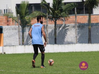 
<a style='margin-left: 5px;' class='btn btn-xs btn-social btn-facebook' href='https://www.facebook.com/sharer/sharer.php?u=https://www.boladovale.com.br/imgs/800-800-90/conteudo/fotos/1344/img4585.jpg' rel='popup' data-width='500' data-height='400'><i class='fa fa-facebook'></i>Compartilhar <span class='hidden-xs'>no Facebook</span>
</a> 
<a class='btn btn-default btn-xs' target='_blank' href='imgs/800-800-90/conteudo/fotos/1344/img4585.jpg'>
<span class='glyphicon glyphicon-cloud-download'></span> Salvar
</a> 
<span></span>