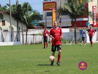 
<a style='margin-left: 5px;' class='btn btn-xs btn-social btn-facebook' href='https://www.facebook.com/sharer/sharer.php?u=https://www.boladovale.com.br/imgs/800-800-90/conteudo/fotos/1344/img4586.jpg' rel='popup' data-width='500' data-height='400'><i class='fa fa-facebook'></i>Compartilhar <span class='hidden-xs'>no Facebook</span>
</a> 
<a class='btn btn-default btn-xs' target='_blank' href='imgs/800-800-90/conteudo/fotos/1344/img4586.jpg'>
<span class='glyphicon glyphicon-cloud-download'></span> Salvar
</a> 
<span></span>