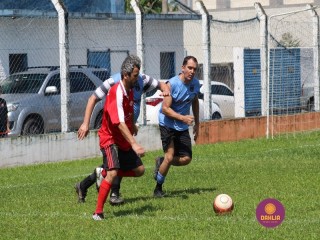 
<a style='margin-left: 5px;' class='btn btn-xs btn-social btn-facebook' href='https://www.facebook.com/sharer/sharer.php?u=https://www.boladovale.com.br/imgs/800-800-90/conteudo/fotos/1344/img4600.jpg' rel='popup' data-width='500' data-height='400'><i class='fa fa-facebook'></i>Compartilhar <span class='hidden-xs'>no Facebook</span>
</a> 
<a class='btn btn-default btn-xs' target='_blank' href='imgs/800-800-90/conteudo/fotos/1344/img4600.jpg'>
<span class='glyphicon glyphicon-cloud-download'></span> Salvar
</a> 
<span></span>