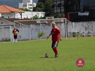 
<a style='margin-left: 5px;' class='btn btn-xs btn-social btn-facebook' href='https://www.facebook.com/sharer/sharer.php?u=https://www.boladovale.com.br/imgs/800-800-90/conteudo/fotos/1344/img4607.jpg' rel='popup' data-width='500' data-height='400'><i class='fa fa-facebook'></i>Compartilhar <span class='hidden-xs'>no Facebook</span>
</a> 
<a class='btn btn-default btn-xs' target='_blank' href='imgs/800-800-90/conteudo/fotos/1344/img4607.jpg'>
<span class='glyphicon glyphicon-cloud-download'></span> Salvar
</a> 
<span></span>