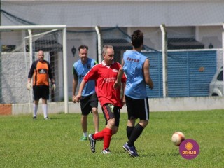 
<a style='margin-left: 5px;' class='btn btn-xs btn-social btn-facebook' href='https://www.facebook.com/sharer/sharer.php?u=https://www.boladovale.com.br/imgs/800-800-90/conteudo/fotos/1344/img4622.jpg' rel='popup' data-width='500' data-height='400'><i class='fa fa-facebook'></i>Compartilhar <span class='hidden-xs'>no Facebook</span>
</a> 
<a class='btn btn-default btn-xs' target='_blank' href='imgs/800-800-90/conteudo/fotos/1344/img4622.jpg'>
<span class='glyphicon glyphicon-cloud-download'></span> Salvar
</a> 
<span></span>