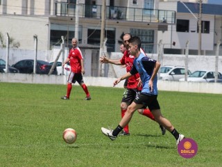 
<a style='margin-left: 5px;' class='btn btn-xs btn-social btn-facebook' href='https://www.facebook.com/sharer/sharer.php?u=https://www.boladovale.com.br/imgs/800-800-90/conteudo/fotos/1344/img4638.jpg' rel='popup' data-width='500' data-height='400'><i class='fa fa-facebook'></i>Compartilhar <span class='hidden-xs'>no Facebook</span>
</a> 
<a class='btn btn-default btn-xs' target='_blank' href='imgs/800-800-90/conteudo/fotos/1344/img4638.jpg'>
<span class='glyphicon glyphicon-cloud-download'></span> Salvar
</a> 
<span></span>