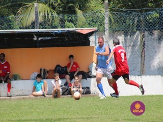 
<a style='margin-left: 5px;' class='btn btn-xs btn-social btn-facebook' href='https://www.facebook.com/sharer/sharer.php?u=https://www.boladovale.com.br/imgs/800-800-90/conteudo/fotos/1344/img4644.jpg' rel='popup' data-width='500' data-height='400'><i class='fa fa-facebook'></i>Compartilhar <span class='hidden-xs'>no Facebook</span>
</a> 
<a class='btn btn-default btn-xs' target='_blank' href='imgs/800-800-90/conteudo/fotos/1344/img4644.jpg'>
<span class='glyphicon glyphicon-cloud-download'></span> Salvar
</a> 
<span></span>