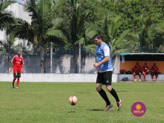 
<a style='margin-left: 5px;' class='btn btn-xs btn-social btn-facebook' href='https://www.facebook.com/sharer/sharer.php?u=https://www.boladovale.com.br/imgs/800-800-90/conteudo/fotos/1344/img4657.jpg' rel='popup' data-width='500' data-height='400'><i class='fa fa-facebook'></i>Compartilhar <span class='hidden-xs'>no Facebook</span>
</a> 
<a class='btn btn-default btn-xs' target='_blank' href='imgs/800-800-90/conteudo/fotos/1344/img4657.jpg'>
<span class='glyphicon glyphicon-cloud-download'></span> Salvar
</a> 
<span></span>