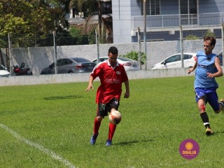 
<a style='margin-left: 5px;' class='btn btn-xs btn-social btn-facebook' href='https://www.facebook.com/sharer/sharer.php?u=https://www.boladovale.com.br/imgs/800-800-90/conteudo/fotos/1344/img4672.jpg' rel='popup' data-width='500' data-height='400'><i class='fa fa-facebook'></i>Compartilhar <span class='hidden-xs'>no Facebook</span>
</a> 
<a class='btn btn-default btn-xs' target='_blank' href='imgs/800-800-90/conteudo/fotos/1344/img4672.jpg'>
<span class='glyphicon glyphicon-cloud-download'></span> Salvar
</a> 
<span></span>