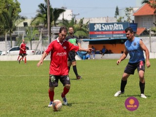 
<a style='margin-left: 5px;' class='btn btn-xs btn-social btn-facebook' href='https://www.facebook.com/sharer/sharer.php?u=https://www.boladovale.com.br/imgs/800-800-90/conteudo/fotos/1344/img4674.jpg' rel='popup' data-width='500' data-height='400'><i class='fa fa-facebook'></i>Compartilhar <span class='hidden-xs'>no Facebook</span>
</a> 
<a class='btn btn-default btn-xs' target='_blank' href='imgs/800-800-90/conteudo/fotos/1344/img4674.jpg'>
<span class='glyphicon glyphicon-cloud-download'></span> Salvar
</a> 
<span></span>