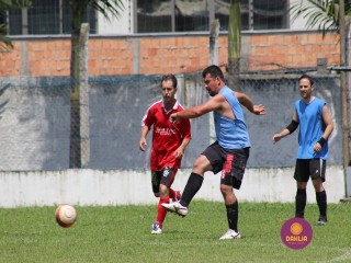 
<a style='margin-left: 5px;' class='btn btn-xs btn-social btn-facebook' href='https://www.facebook.com/sharer/sharer.php?u=https://www.boladovale.com.br/imgs/800-800-90/conteudo/fotos/1344/img4682.jpg' rel='popup' data-width='500' data-height='400'><i class='fa fa-facebook'></i>Compartilhar <span class='hidden-xs'>no Facebook</span>
</a> 
<a class='btn btn-default btn-xs' target='_blank' href='imgs/800-800-90/conteudo/fotos/1344/img4682.jpg'>
<span class='glyphicon glyphicon-cloud-download'></span> Salvar
</a> 
<span></span>