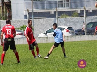 
<a style='margin-left: 5px;' class='btn btn-xs btn-social btn-facebook' href='https://www.facebook.com/sharer/sharer.php?u=https://www.boladovale.com.br/imgs/800-800-90/conteudo/fotos/1344/img4685.jpg' rel='popup' data-width='500' data-height='400'><i class='fa fa-facebook'></i>Compartilhar <span class='hidden-xs'>no Facebook</span>
</a> 
<a class='btn btn-default btn-xs' target='_blank' href='imgs/800-800-90/conteudo/fotos/1344/img4685.jpg'>
<span class='glyphicon glyphicon-cloud-download'></span> Salvar
</a> 
<span></span>