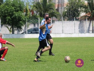 
<a style='margin-left: 5px;' class='btn btn-xs btn-social btn-facebook' href='https://www.facebook.com/sharer/sharer.php?u=https://www.boladovale.com.br/imgs/800-800-90/conteudo/fotos/1344/img4704.jpg' rel='popup' data-width='500' data-height='400'><i class='fa fa-facebook'></i>Compartilhar <span class='hidden-xs'>no Facebook</span>
</a> 
<a class='btn btn-default btn-xs' target='_blank' href='imgs/800-800-90/conteudo/fotos/1344/img4704.jpg'>
<span class='glyphicon glyphicon-cloud-download'></span> Salvar
</a> 
<span></span>