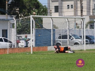 
<a style='margin-left: 5px;' class='btn btn-xs btn-social btn-facebook' href='https://www.facebook.com/sharer/sharer.php?u=https://www.boladovale.com.br/imgs/800-800-90/conteudo/fotos/1344/img4715.jpg' rel='popup' data-width='500' data-height='400'><i class='fa fa-facebook'></i>Compartilhar <span class='hidden-xs'>no Facebook</span>
</a> 
<a class='btn btn-default btn-xs' target='_blank' href='imgs/800-800-90/conteudo/fotos/1344/img4715.jpg'>
<span class='glyphicon glyphicon-cloud-download'></span> Salvar
</a> 
<span></span>