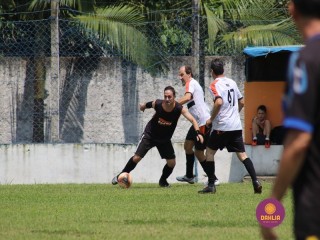 
<a style='margin-left: 5px;' class='btn btn-xs btn-social btn-facebook' href='https://www.facebook.com/sharer/sharer.php?u=https://www.boladovale.com.br/imgs/800-800-90/conteudo/fotos/1345/img4740.jpg' rel='popup' data-width='500' data-height='400'><i class='fa fa-facebook'></i>Compartilhar <span class='hidden-xs'>no Facebook</span>
</a> 
<a class='btn btn-default btn-xs' target='_blank' href='imgs/800-800-90/conteudo/fotos/1345/img4740.jpg'>
<span class='glyphicon glyphicon-cloud-download'></span> Salvar
</a> 
<span></span>