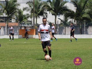 
<a style='margin-left: 5px;' class='btn btn-xs btn-social btn-facebook' href='https://www.facebook.com/sharer/sharer.php?u=https://www.boladovale.com.br/imgs/800-800-90/conteudo/fotos/1345/img4758.jpg' rel='popup' data-width='500' data-height='400'><i class='fa fa-facebook'></i>Compartilhar <span class='hidden-xs'>no Facebook</span>
</a> 
<a class='btn btn-default btn-xs' target='_blank' href='imgs/800-800-90/conteudo/fotos/1345/img4758.jpg'>
<span class='glyphicon glyphicon-cloud-download'></span> Salvar
</a> 
<span></span>